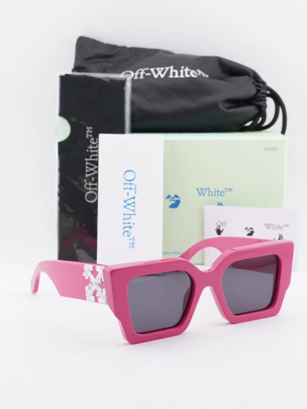 Off-White OERI003 6807 Square Sunglasses – Pink / Grey